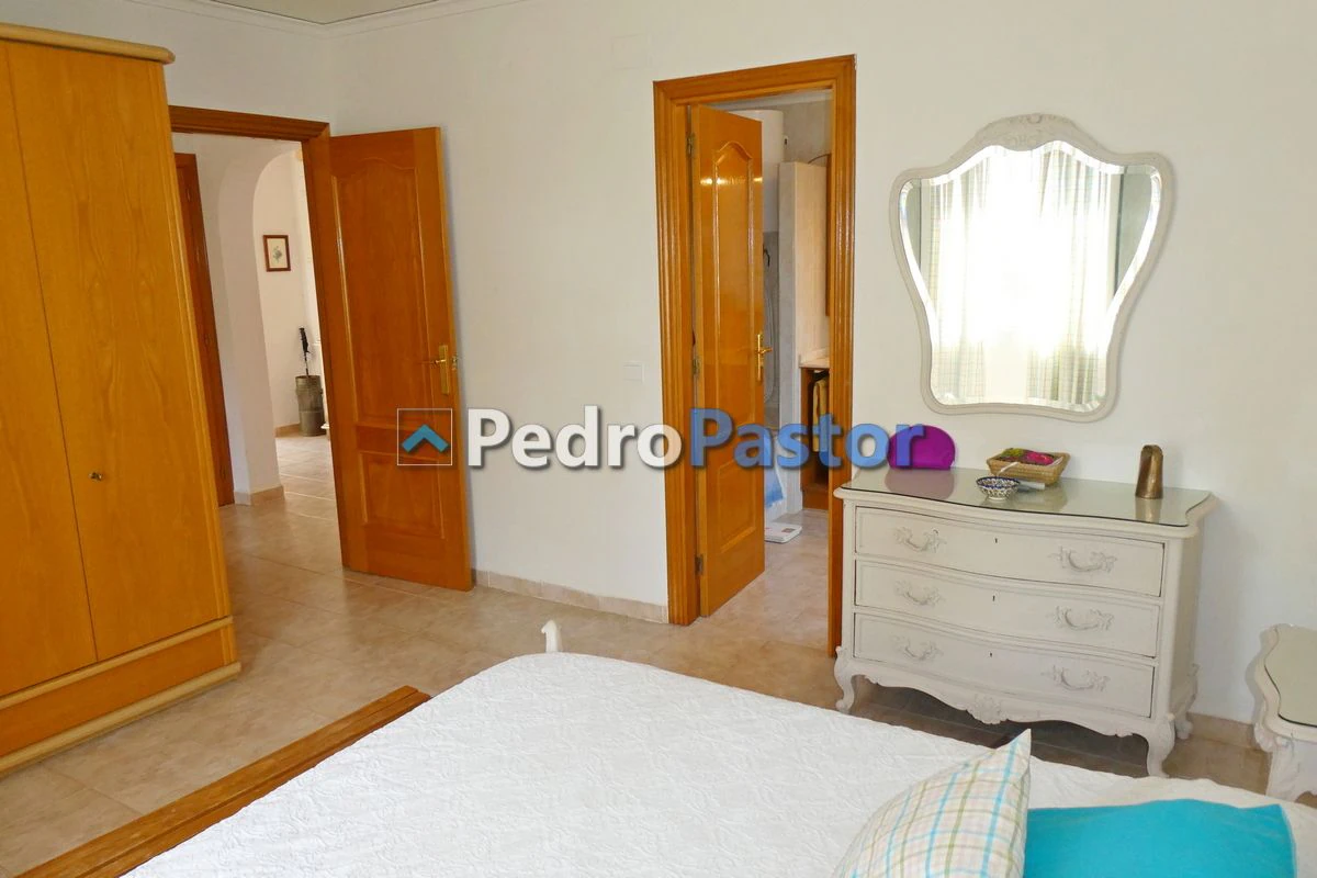 Chalet independiente de 5 dormitorios en la zona del Montgó, en Dénia