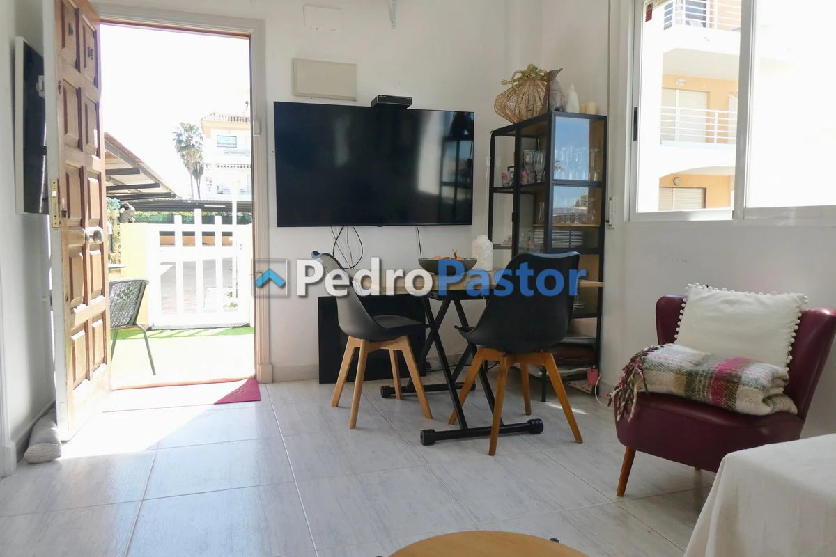 AP217 - Apartamento de 1 dormitorio en el Km 4,3 de Las Marinas en Dénia