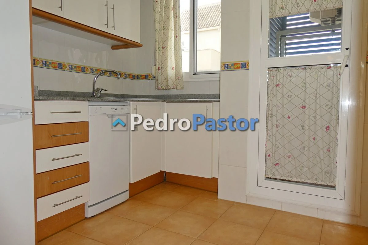 Apartamento de 2 dormitorios en 2ª línea de playa en Las Marinas en Dénia