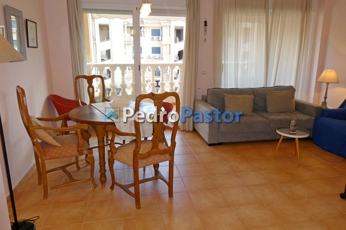 Apartamento de 2 dormitorios en 2ª línea de playa en Las Marinas en Dénia