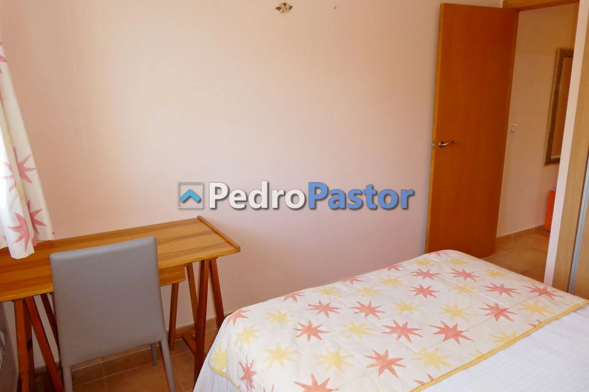 Apartamento de 2 dormitorios en 2ª línea de playa en Las Marinas en Dénia
