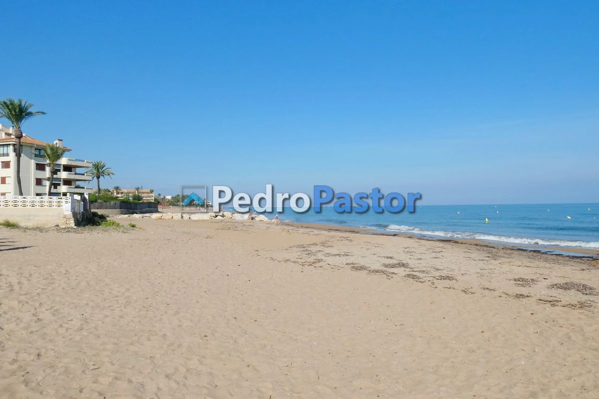 AP217 - Apartamento de 1 dormitorio en el Km 4,3 de Las Marinas en Dénia