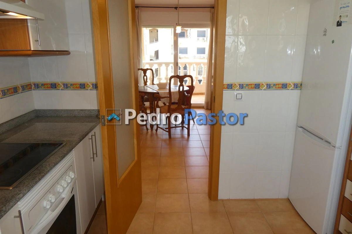 Apartamento de 2 dormitorios en 2ª línea de playa en Las Marinas en Dénia
