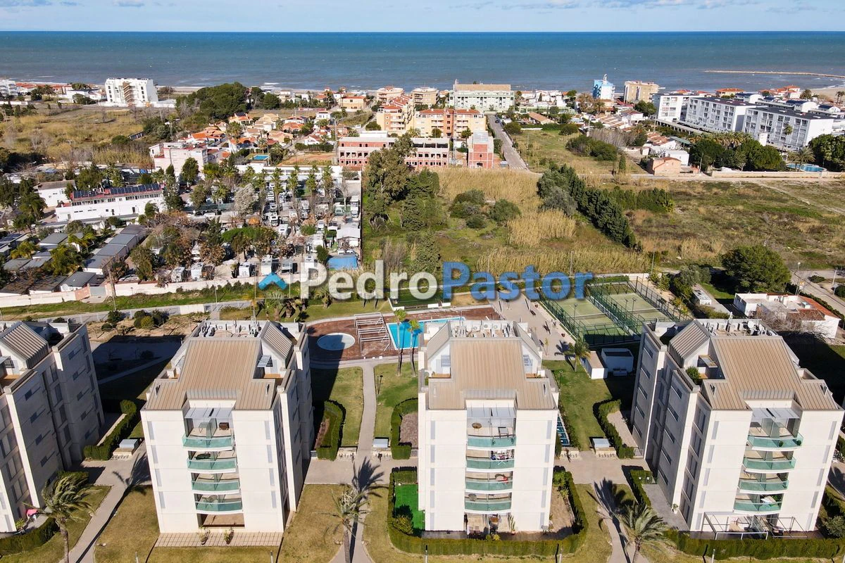 AT055 - Ático dúplex de 3 dormitorios en 2ª línea de playa en El Verger