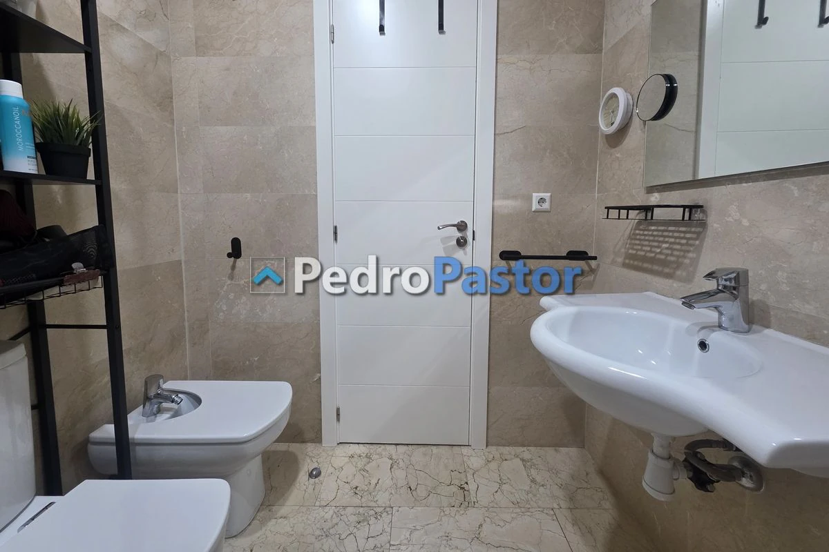 AT055 - Ático dúplex de 3 dormitorios en 2ª línea de playa en El Verger