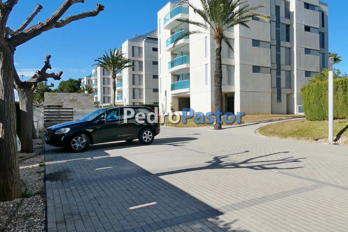 AT055 - Ático dúplex de 3 dormitorios en 2ª línea de playa en El Verger