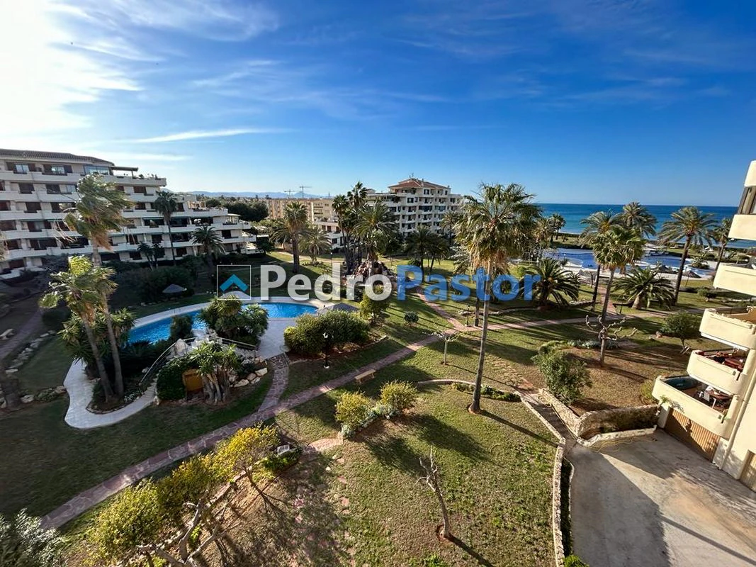 LAP220 - Alquiler apartamento Urbanización Playa Grande
