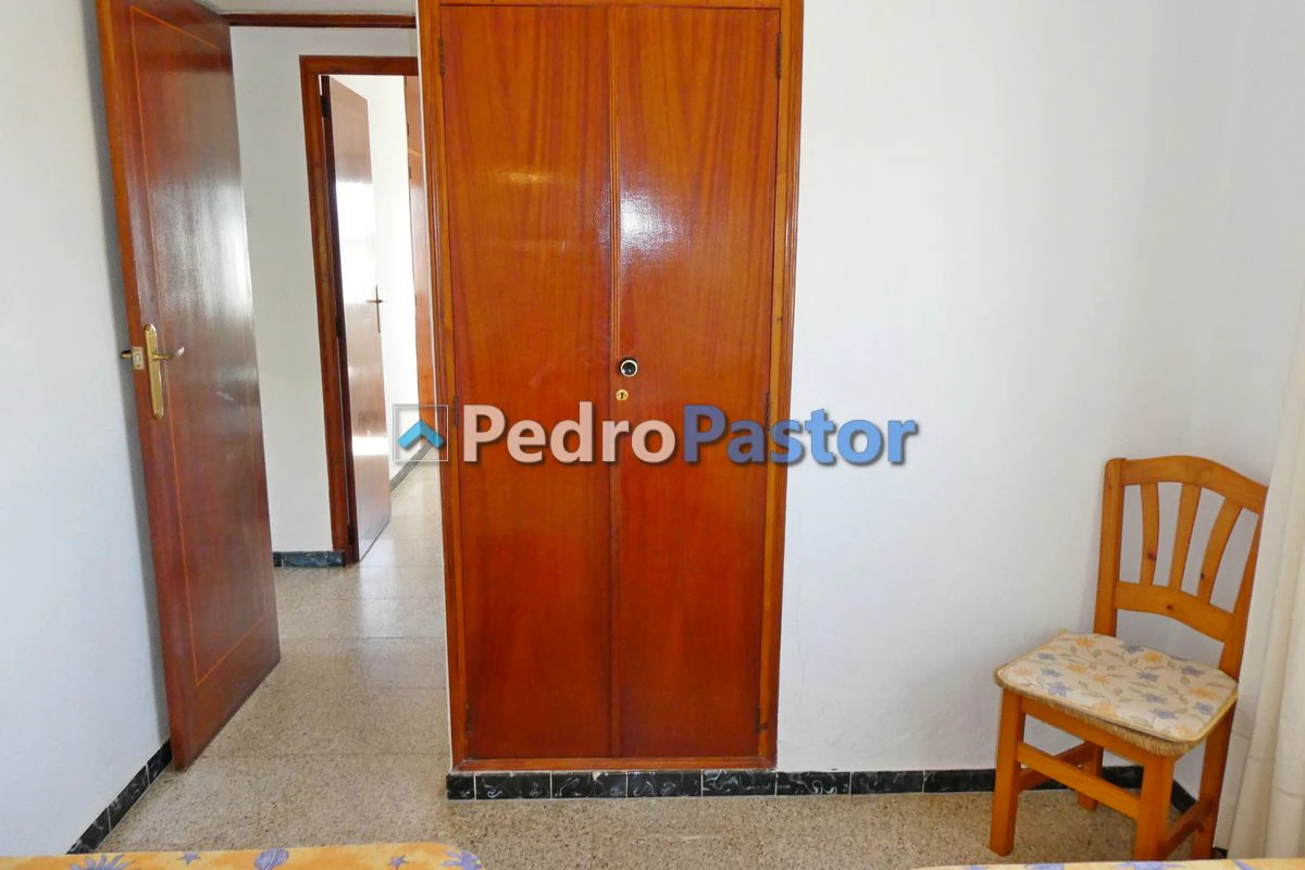 Chalet independiente de 8 dormitorios en el km 5 de Las Marinas, Dénia