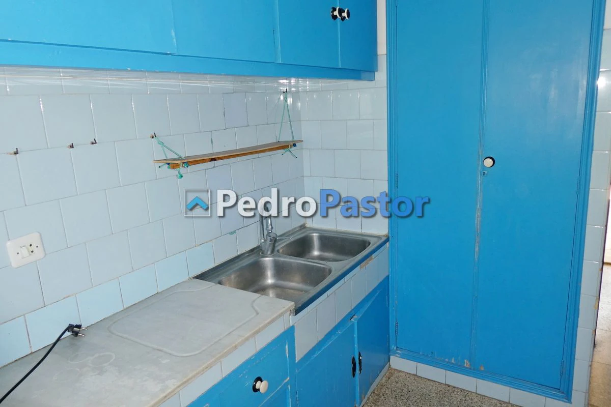 Chalet independiente de 8 dormitorios en el km 5 de Las Marinas, Dénia