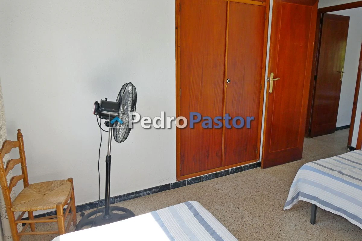 Chalet independiente de 8 dormitorios en el km 5 de Las Marinas, Dénia