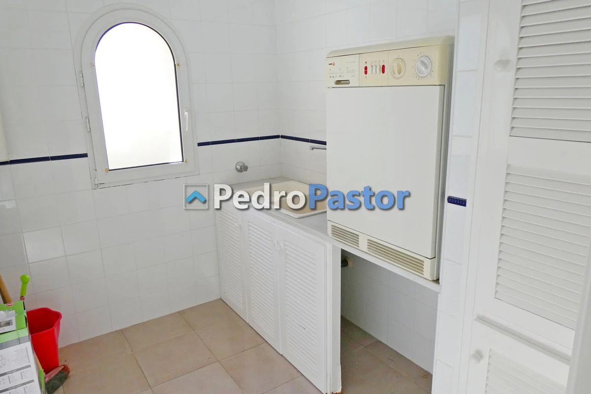 CH067 - Detached 9 bedroom villa in La Sella - Pedreguer