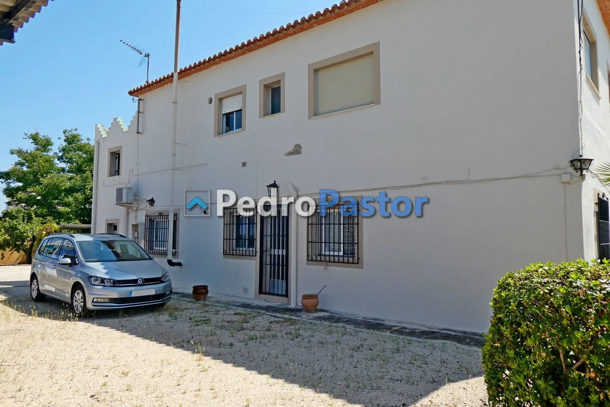CH085 - Chalet independiente de 8 dormitorios en el km 5 de Las Marinas, Dénia