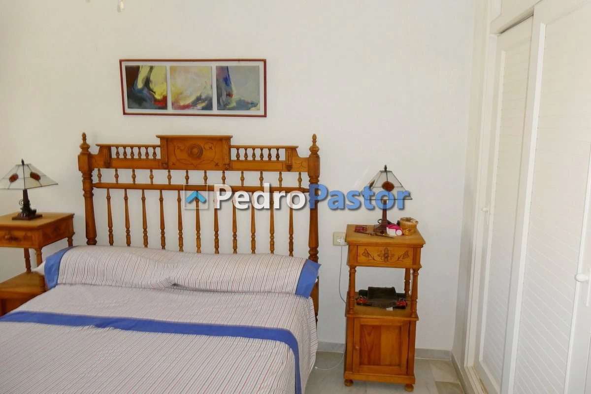 AP192 - 2-bedroom apartment on the beachfront in Las Marinas in Dénia