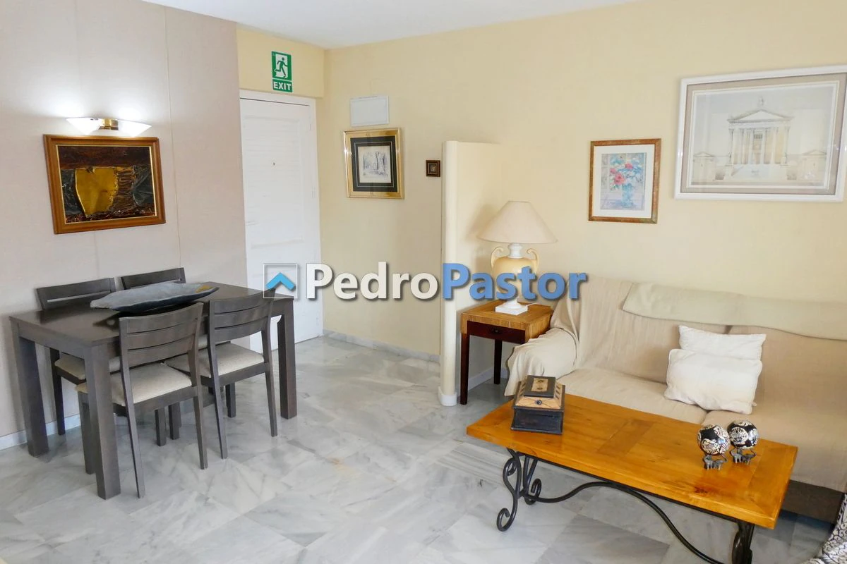 AP192 - 2-bedroom apartment on the beachfront in Las Marinas in Dénia