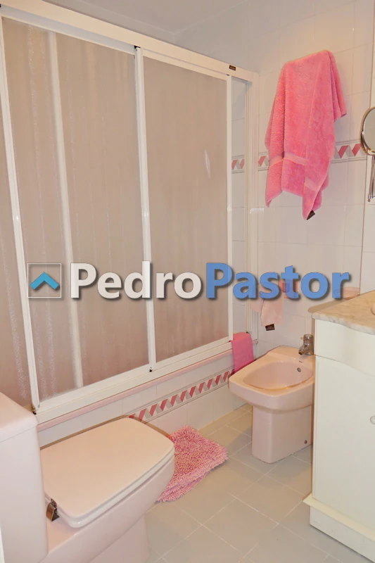 AP192 - 2-bedroom apartment on the beachfront in Las Marinas in Dénia
