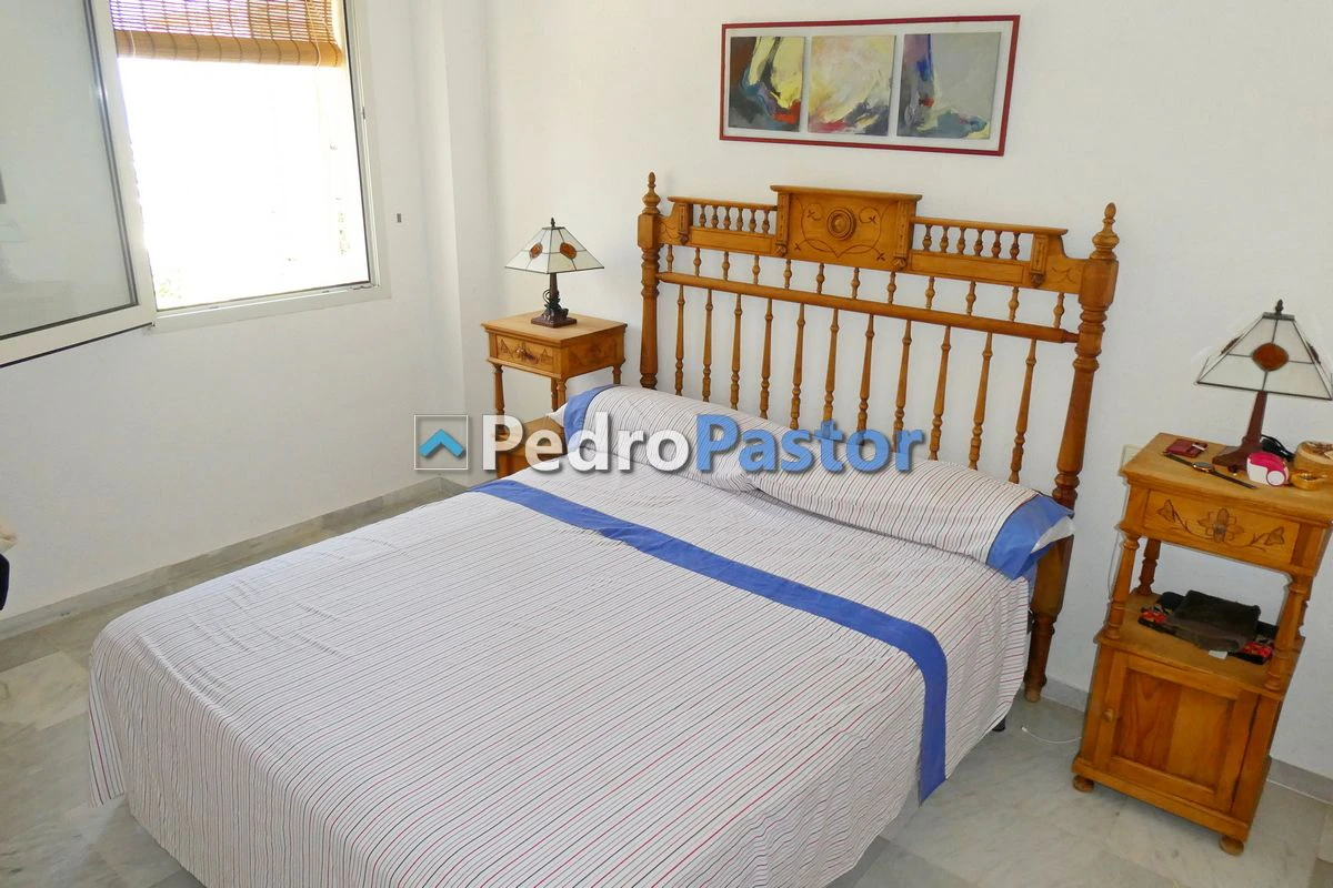 AP192 - 2-bedroom apartment on the beachfront in Las Marinas in Dénia