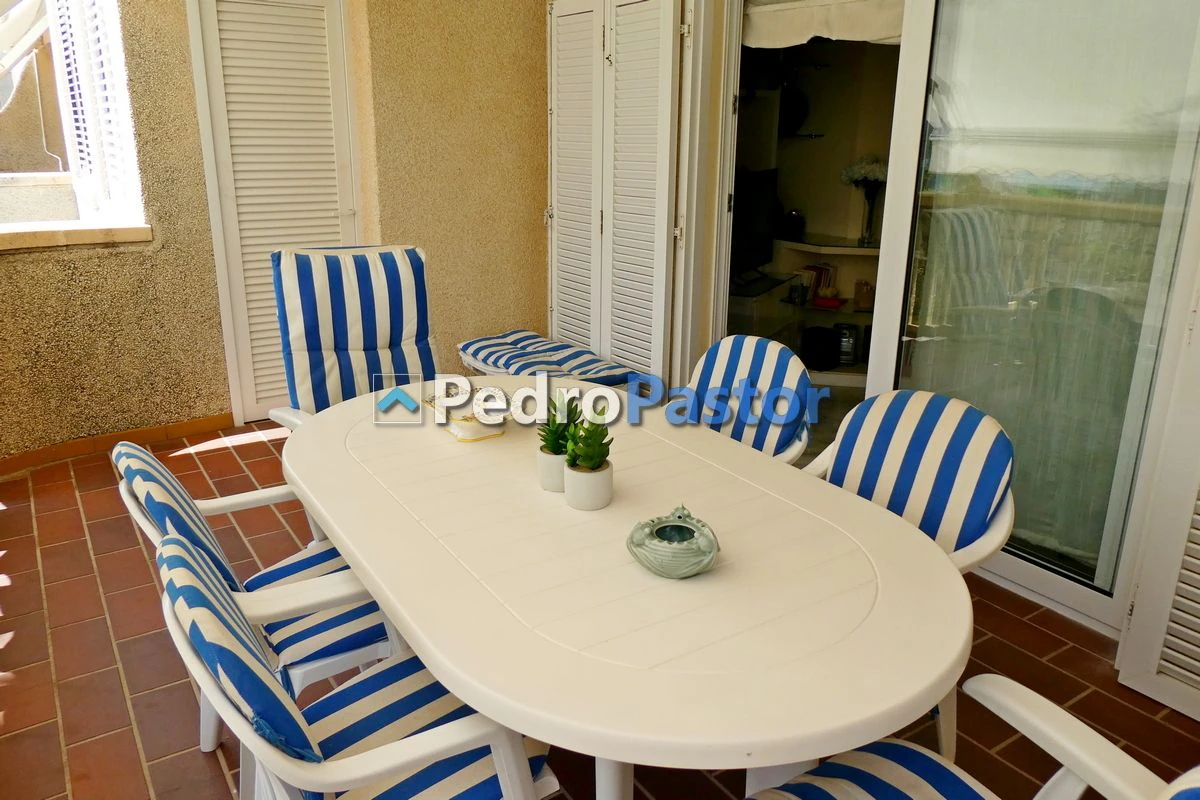 AP192 - 2-bedroom apartment on the beachfront in Las Marinas in Dénia