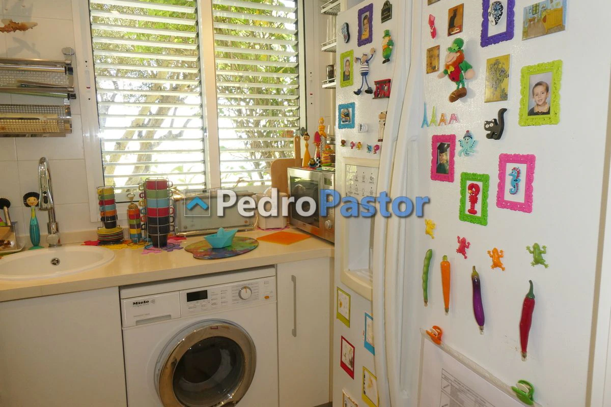 Apartamento de 2 dormitorios en 1ª línea de playa