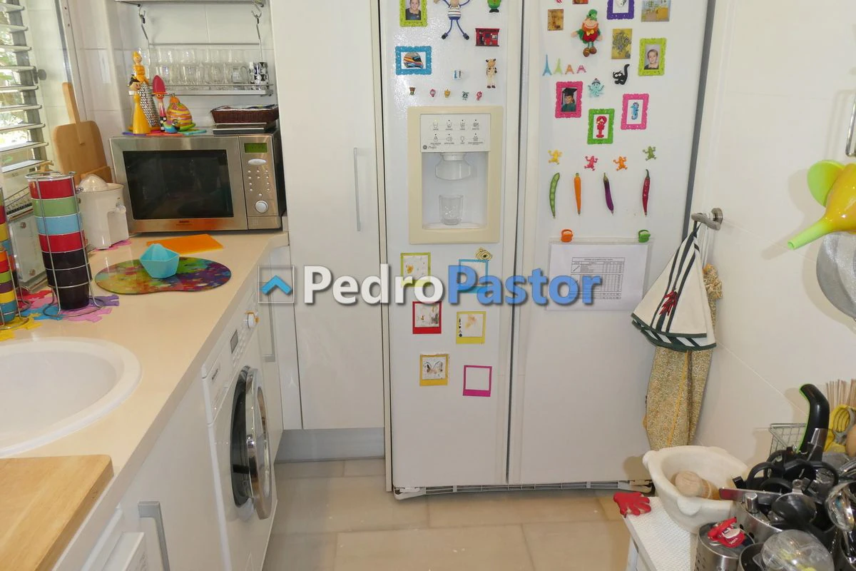 Apartamento de 2 dormitorios en 1ª línea de playa