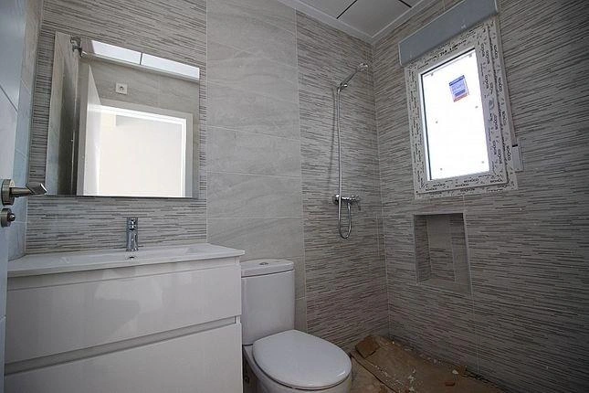 Villa for sale in Pinoso