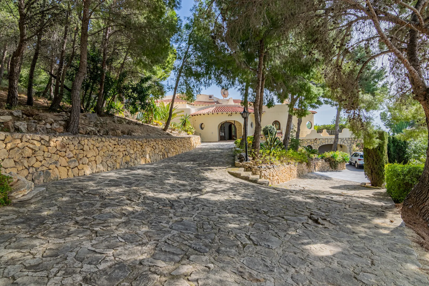 Villa for sale in Altea