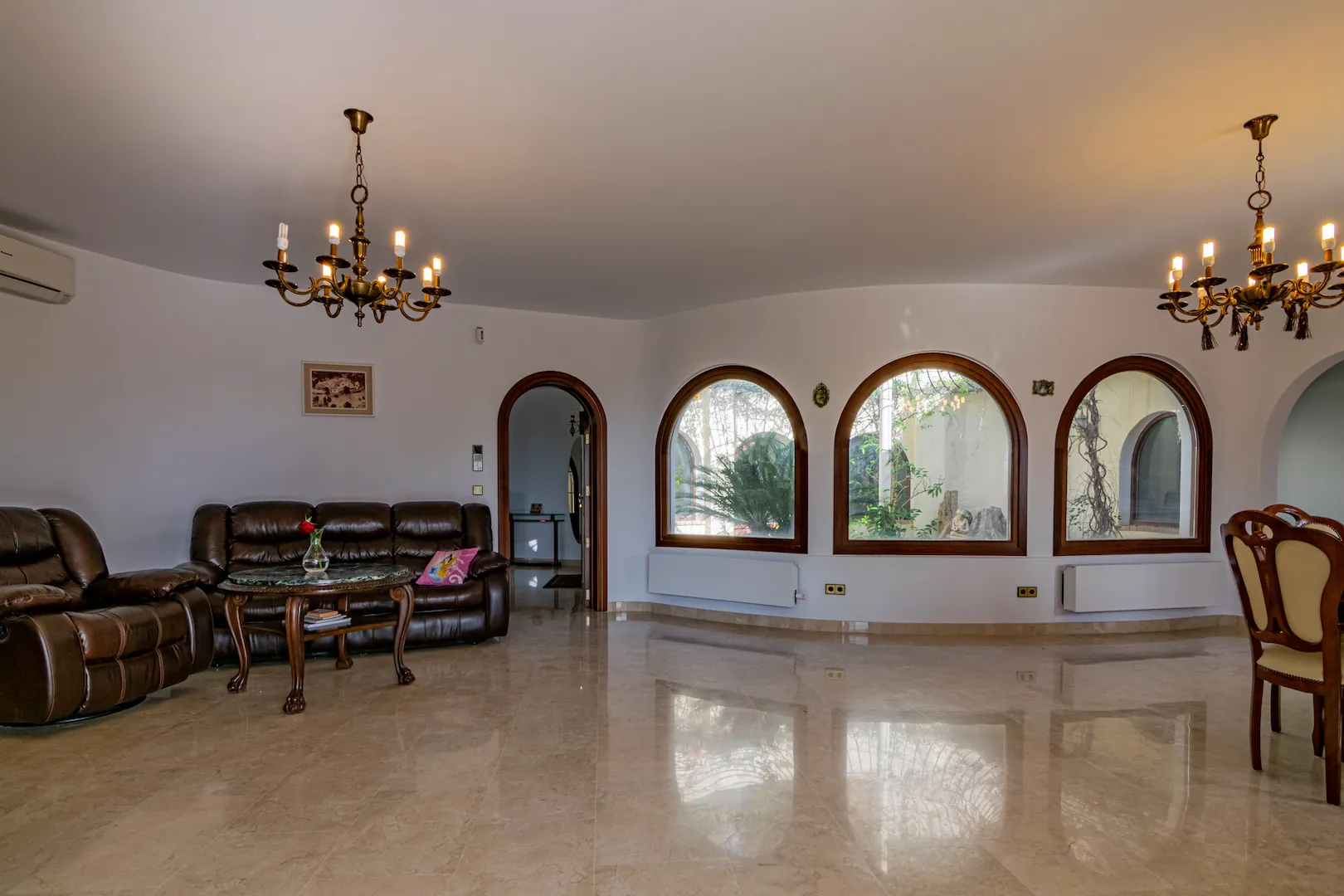 Villa for sale in Altea