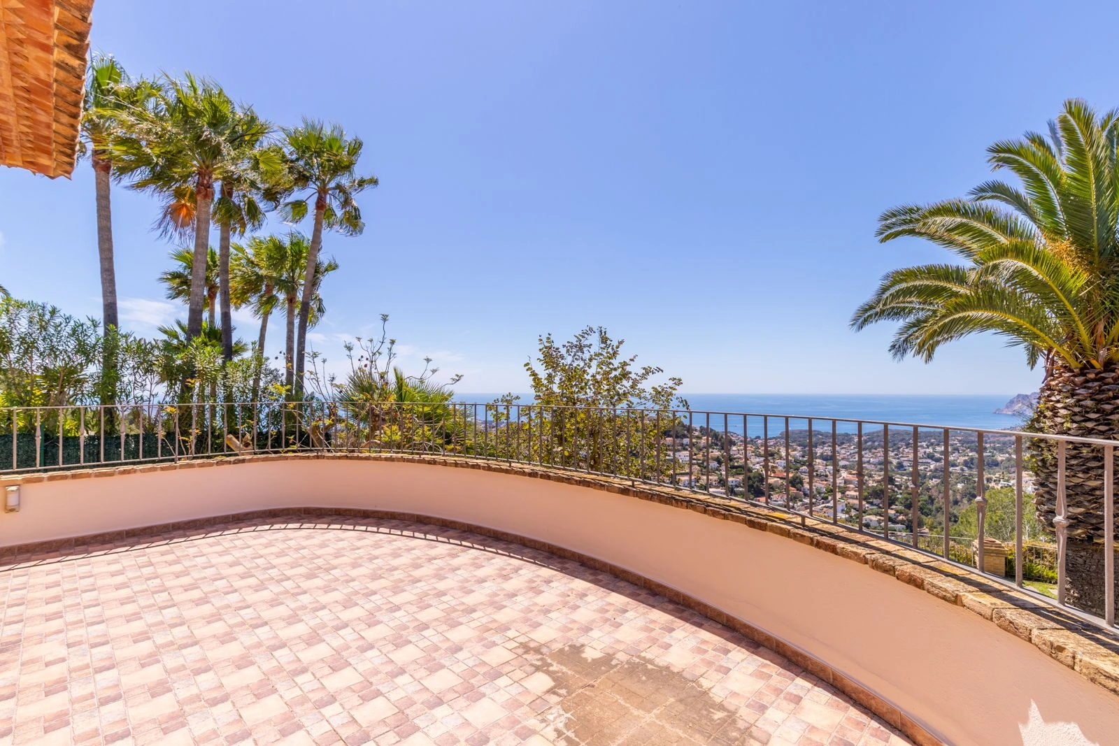 Country house for sale in Benissa