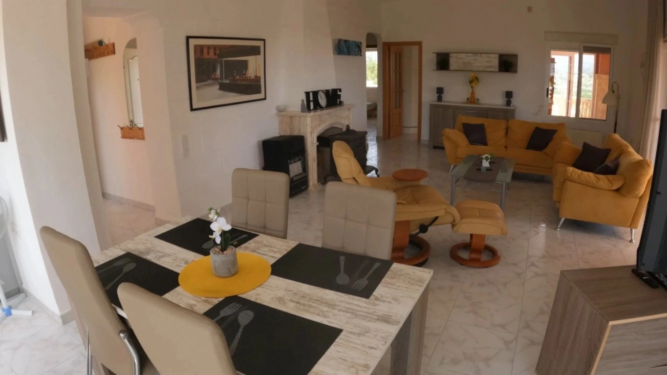 Villa in vendita a Alfas Del Pi