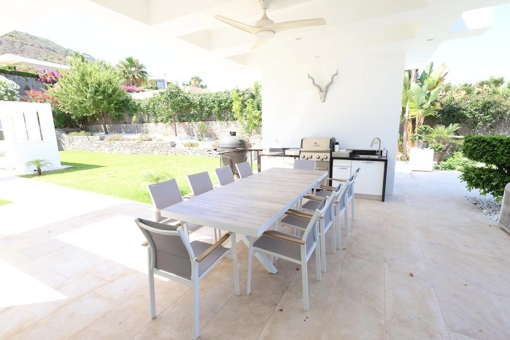 Villa for sale in Javea