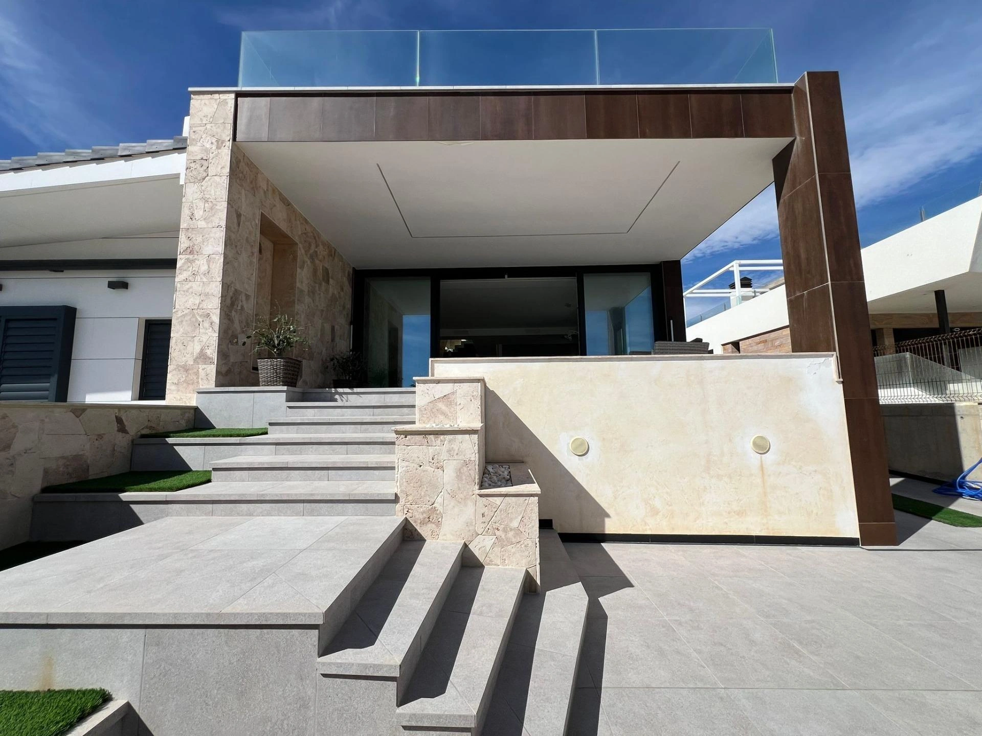 Villa for sale in Torrevieja