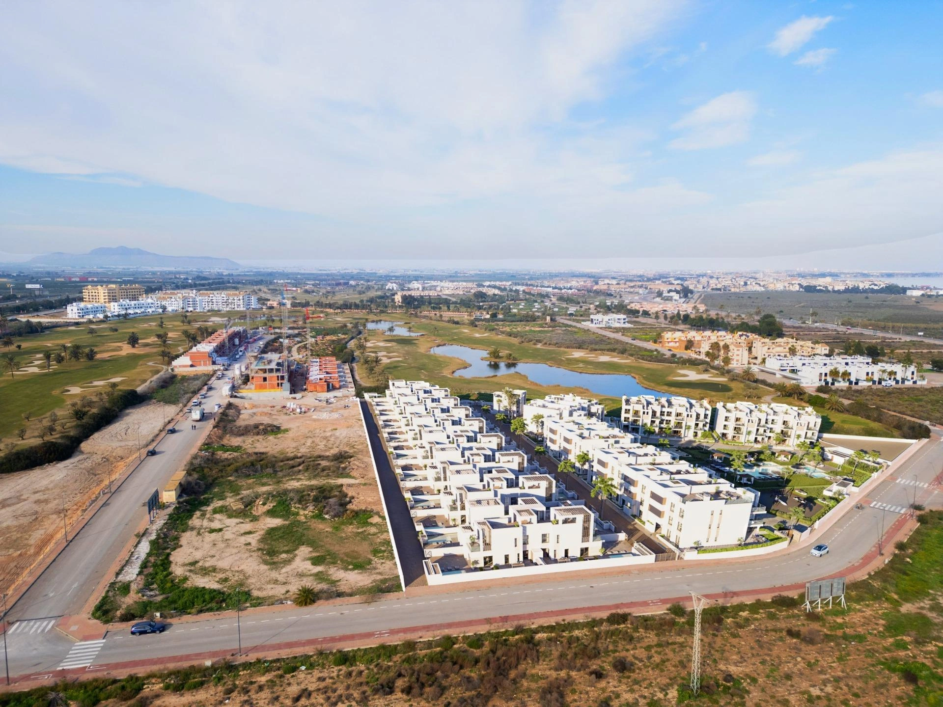Villa for sale in Los Alcazares