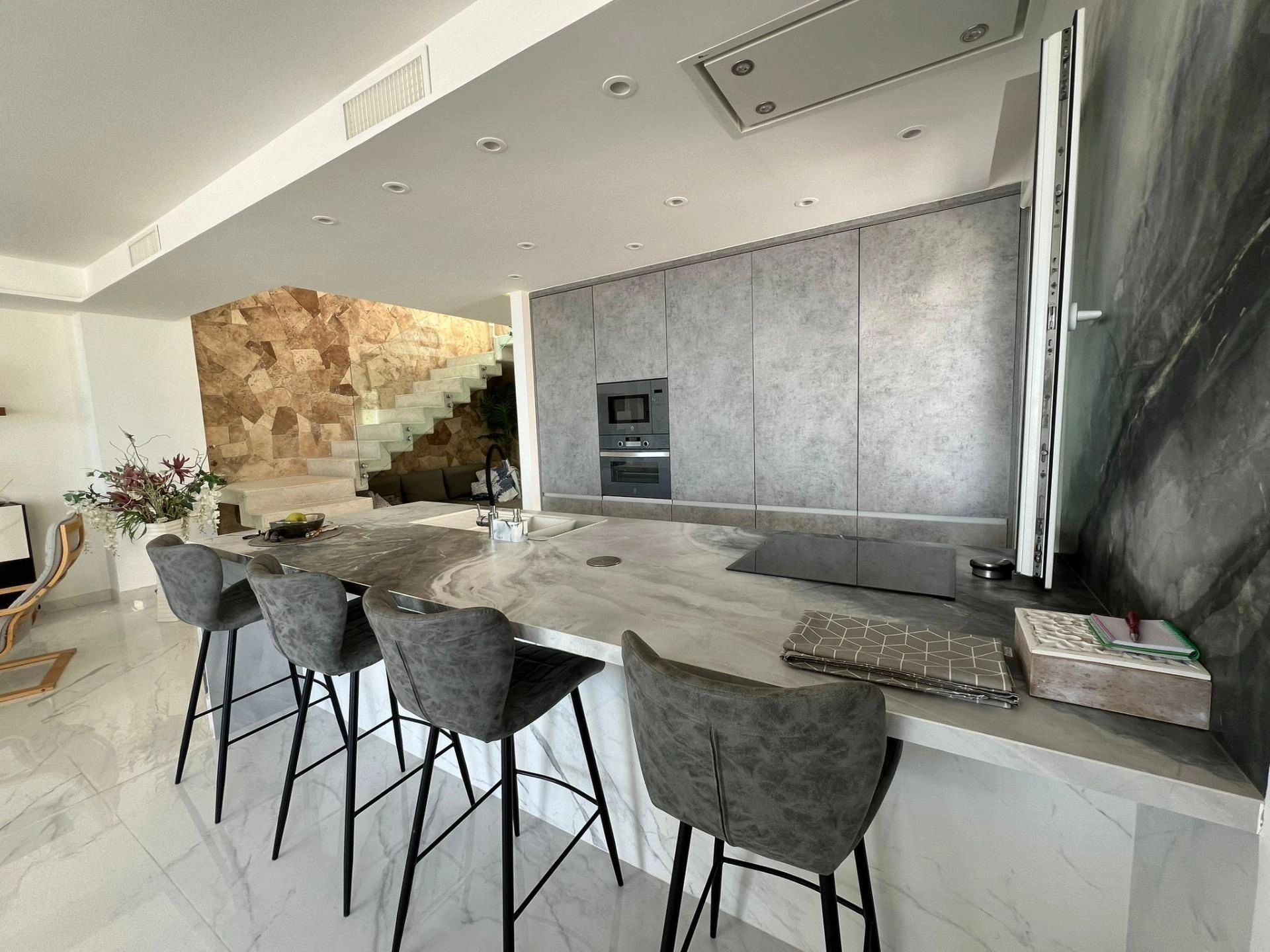 Villa for sale in Torrevieja