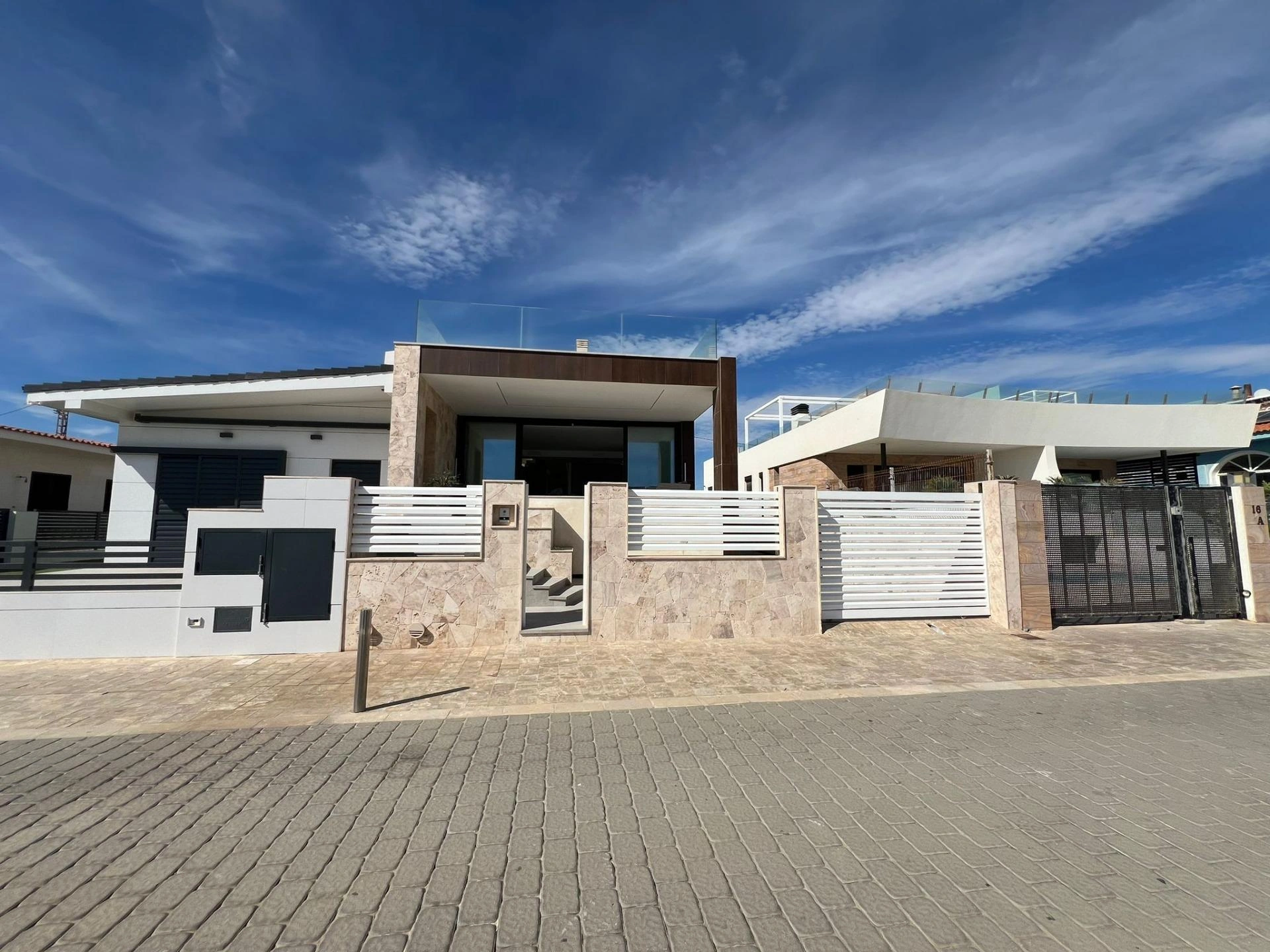 Villa for sale in Torrevieja