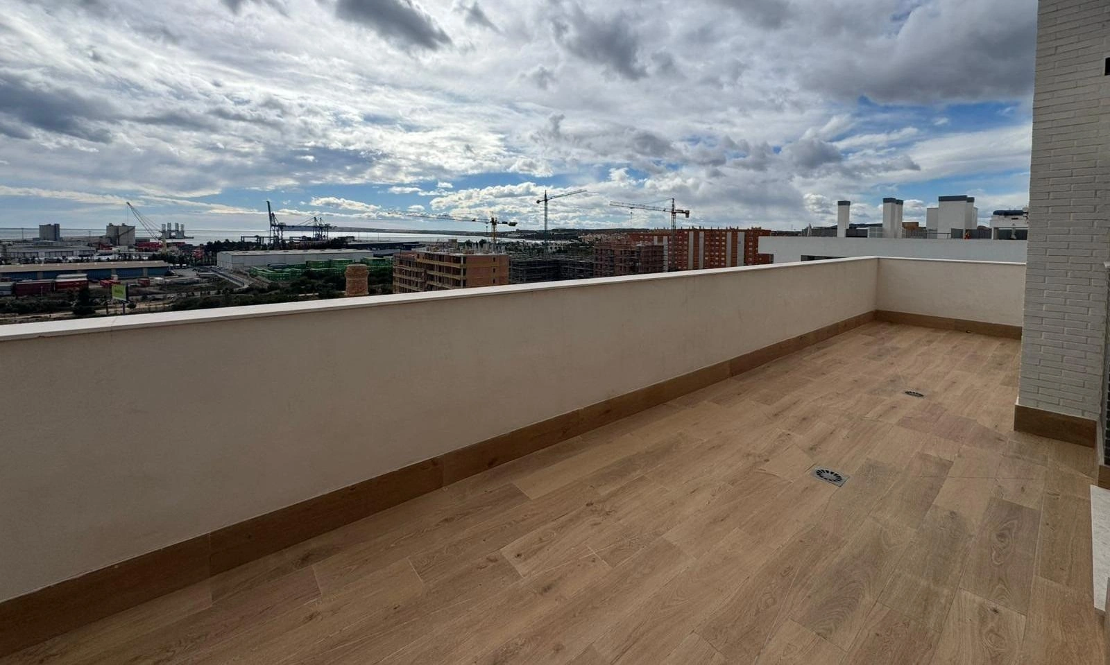 Apartment for sale in Alicante