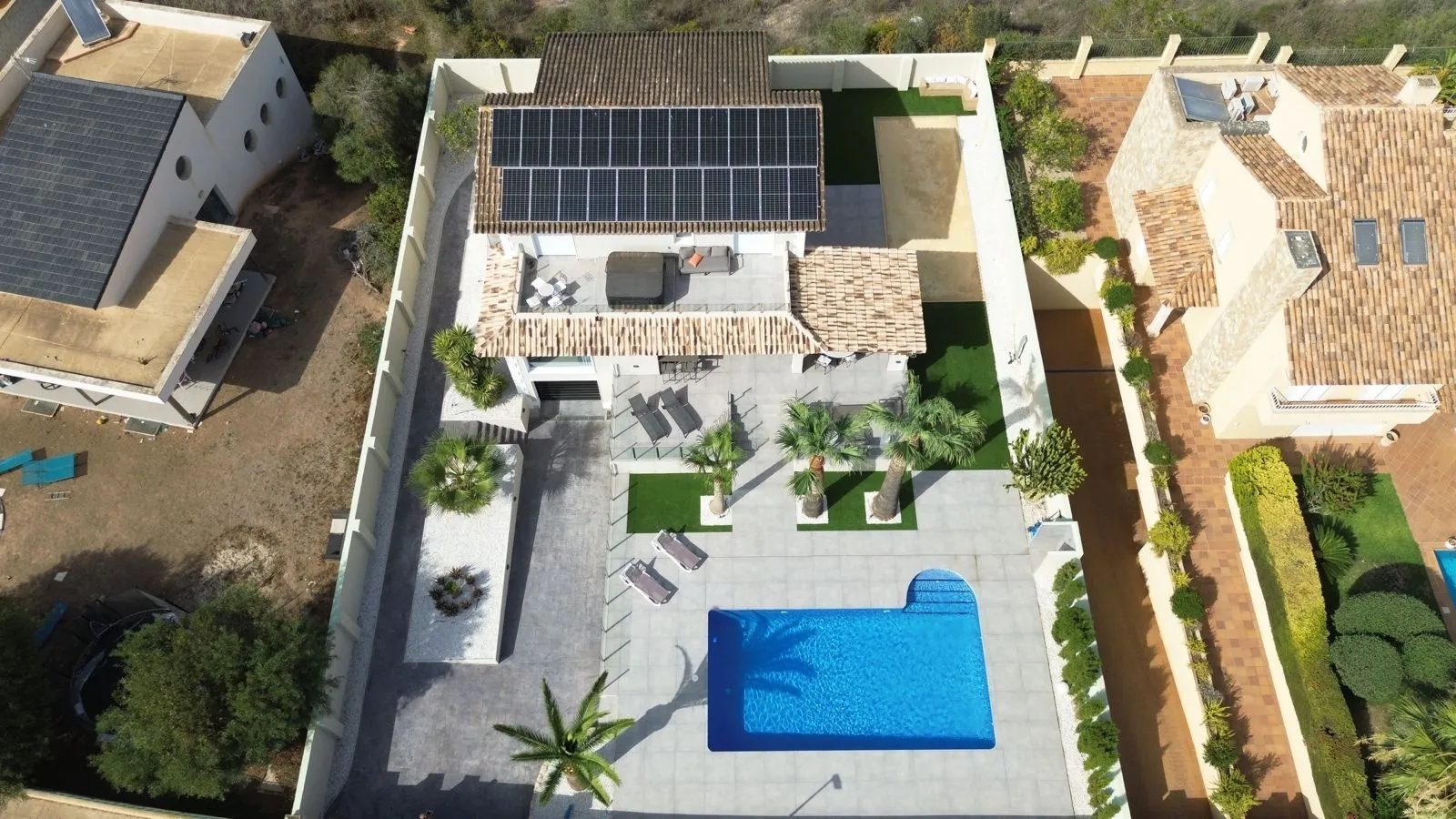 Villa til salg i Alfas Del Pi