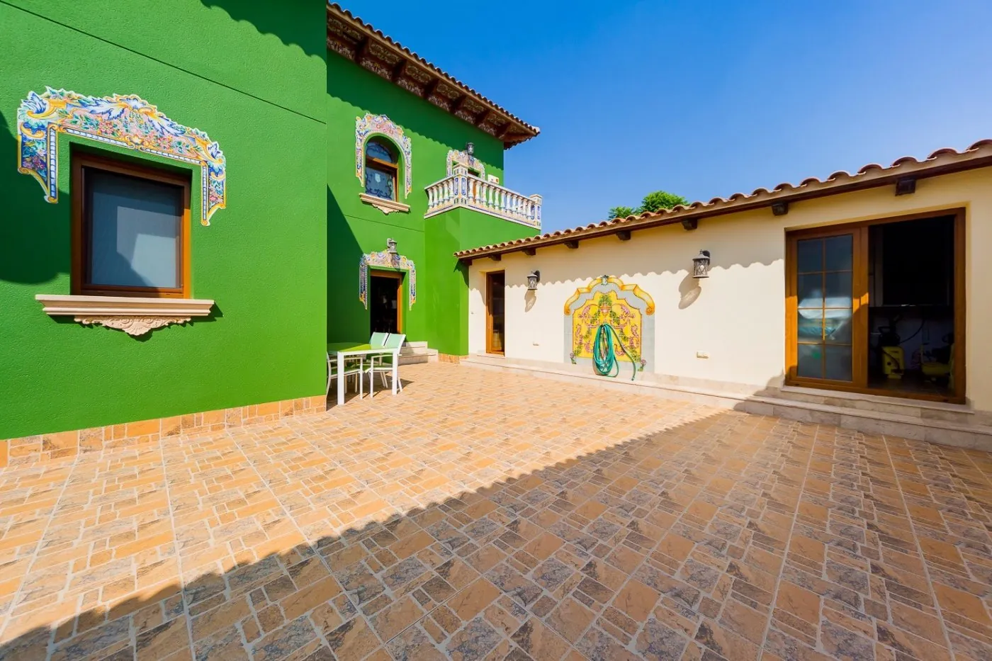 Country house for sale in Almoradi