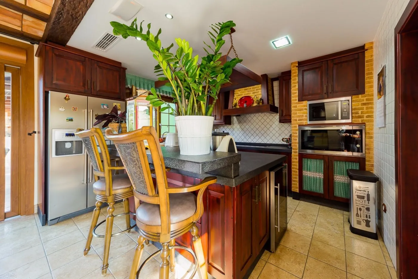Country house for sale in Almoradi