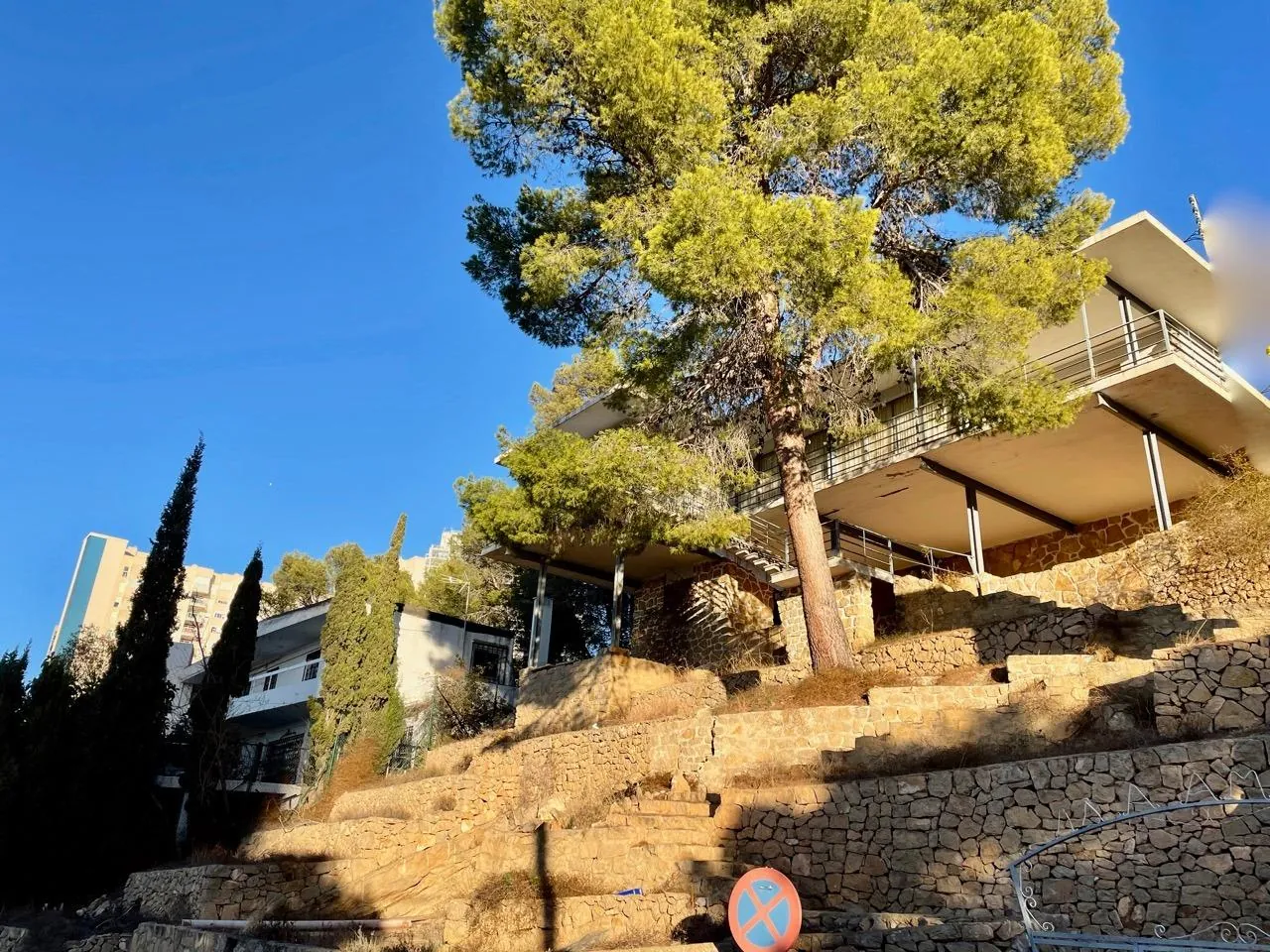 Villa to reform with luxury Villa project with sea view in Benidorm