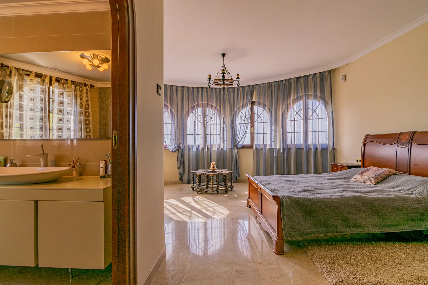 Villa for sale in Altea