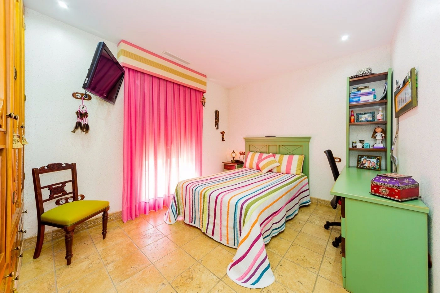 Country house for sale in Almoradi