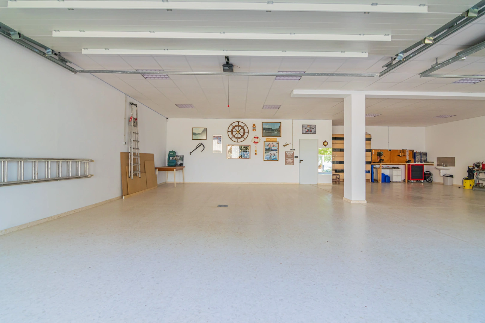 Villa for sale in Altea