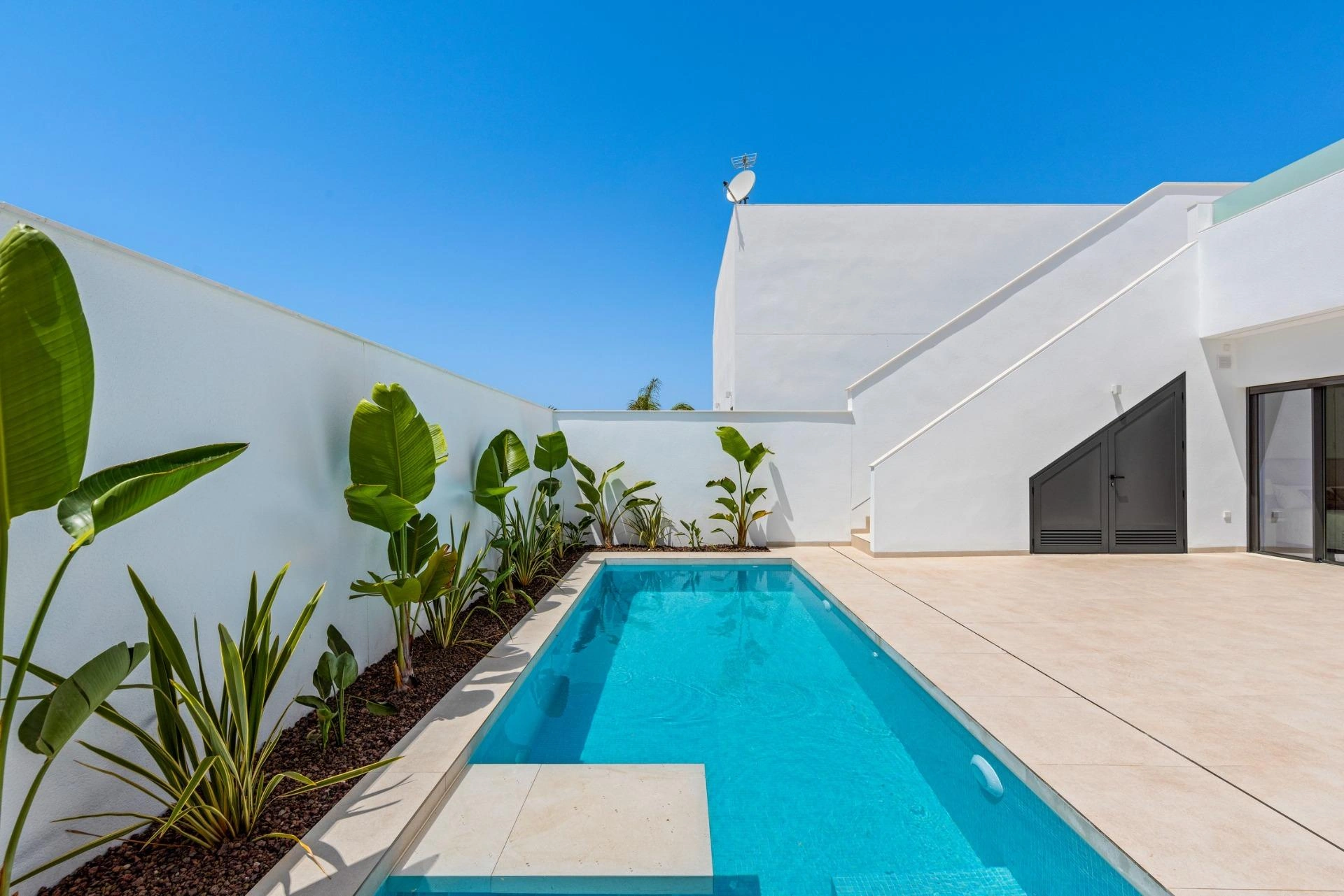 Villa for sale in Los Alcazares