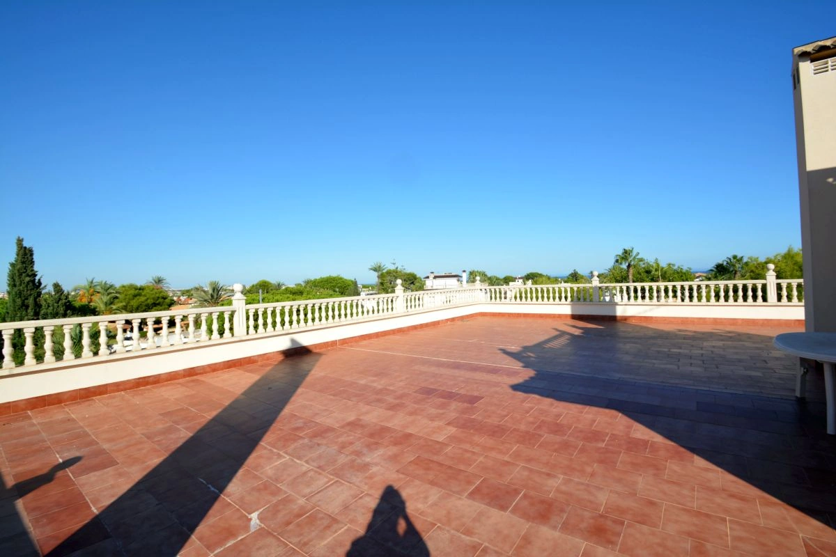 Villa for sale in Orihuela Costa