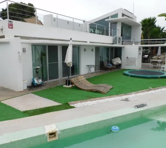 Villa for sale in Alicante