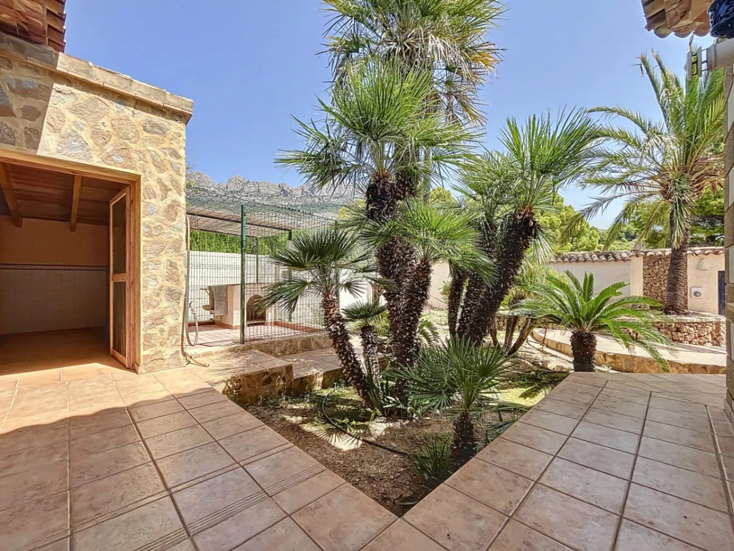 Villa for sale in Altea