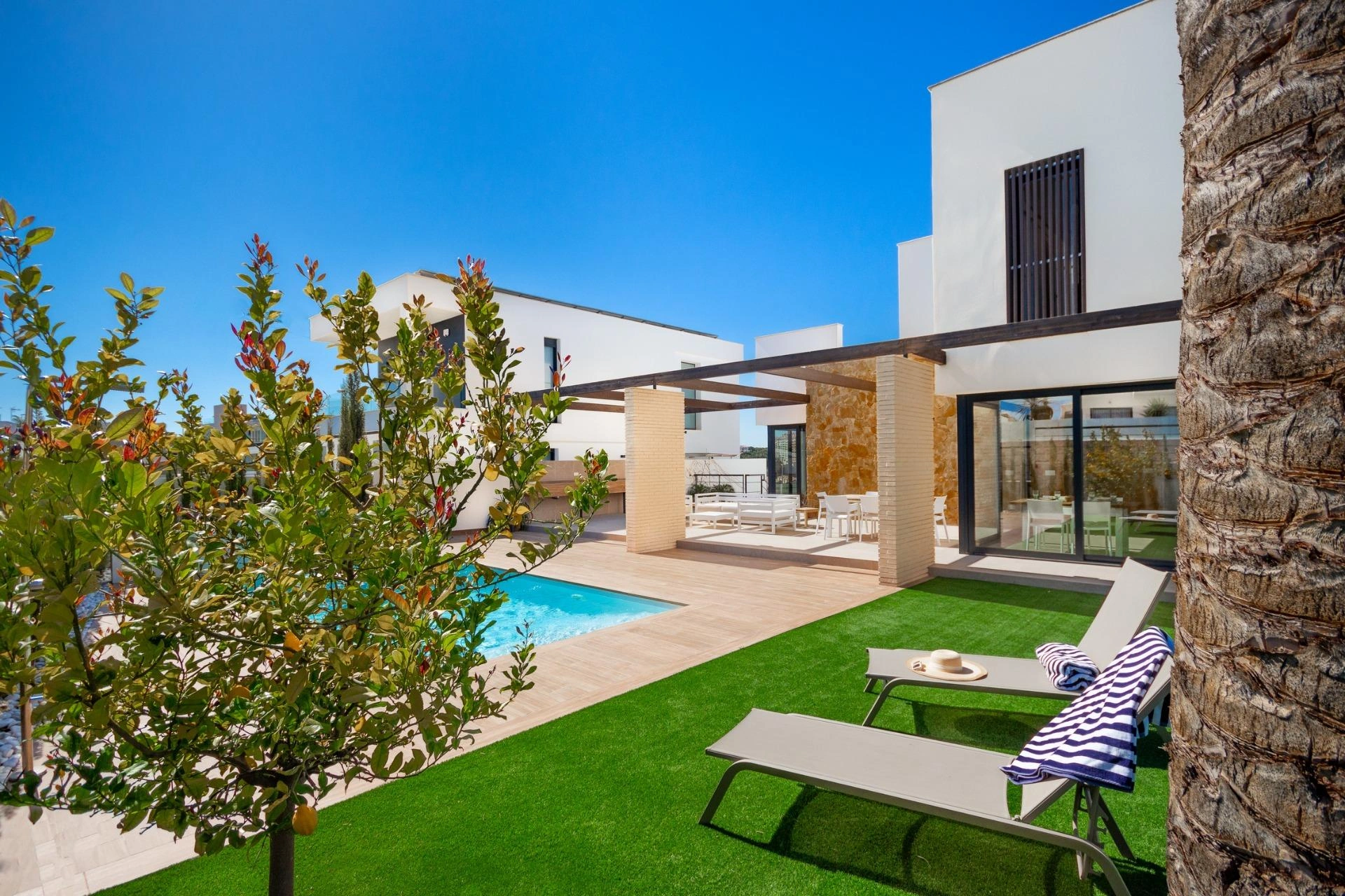 Villa for sale in Orihuela Costa