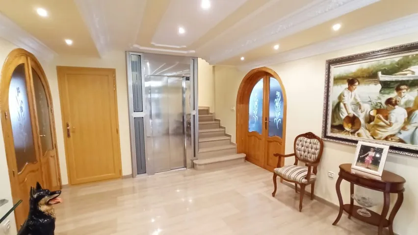 Frontline villa in Benidorm for sale - Villa Del Mar.
