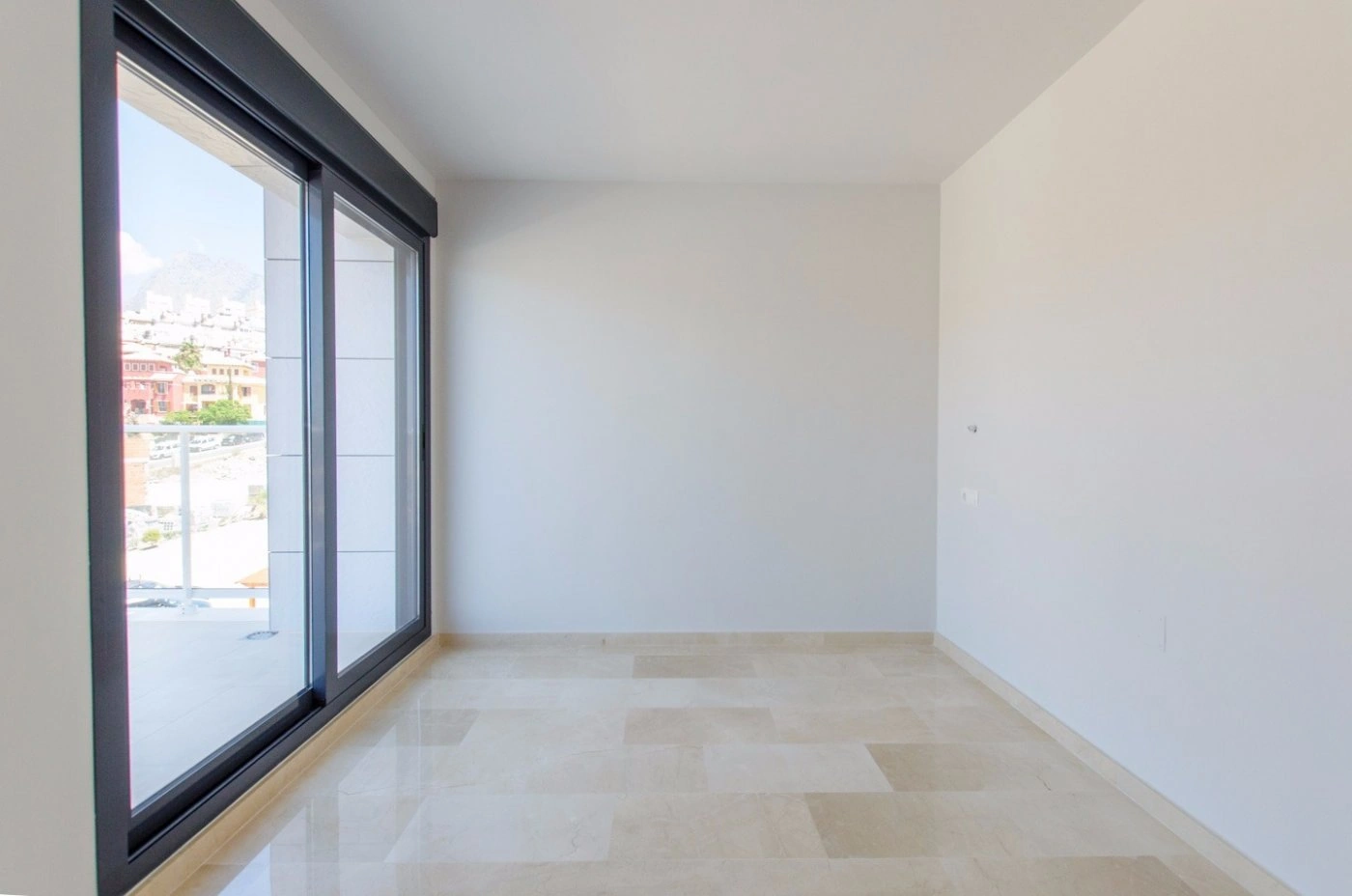Villa in vendita a Finestrat