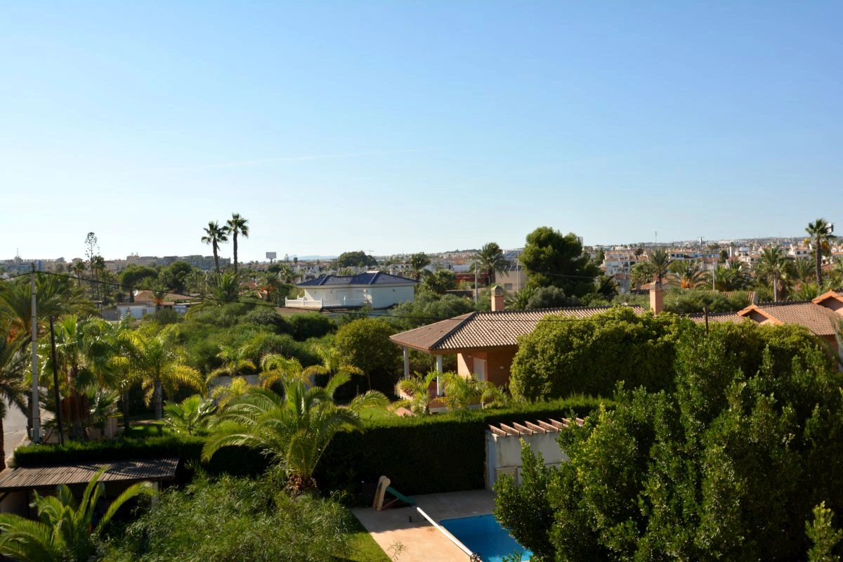 Villa for sale in Orihuela Costa