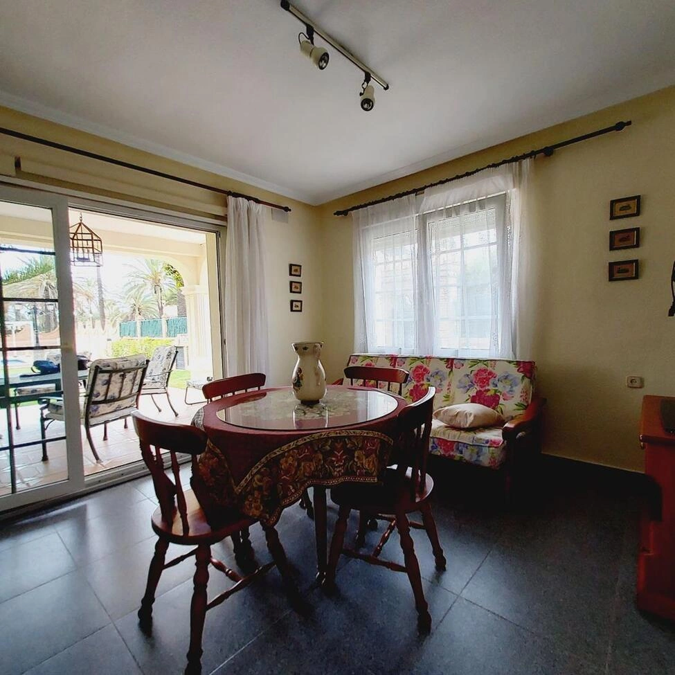 Villa for sale in Orihuela Costa